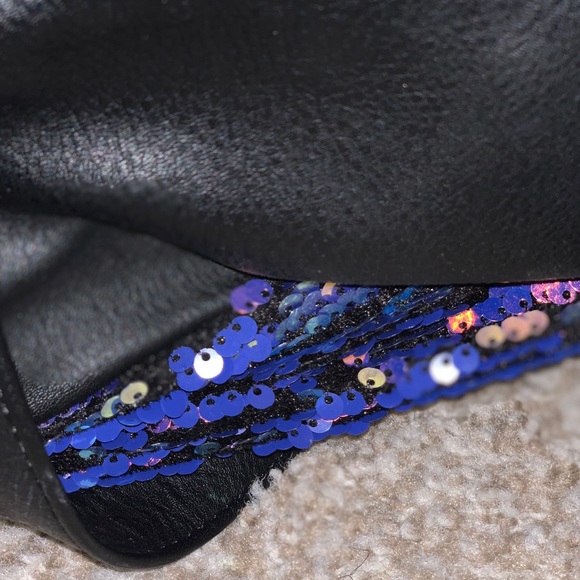 Madden Girl Sequin Flip Mini - Picture 6 of 6